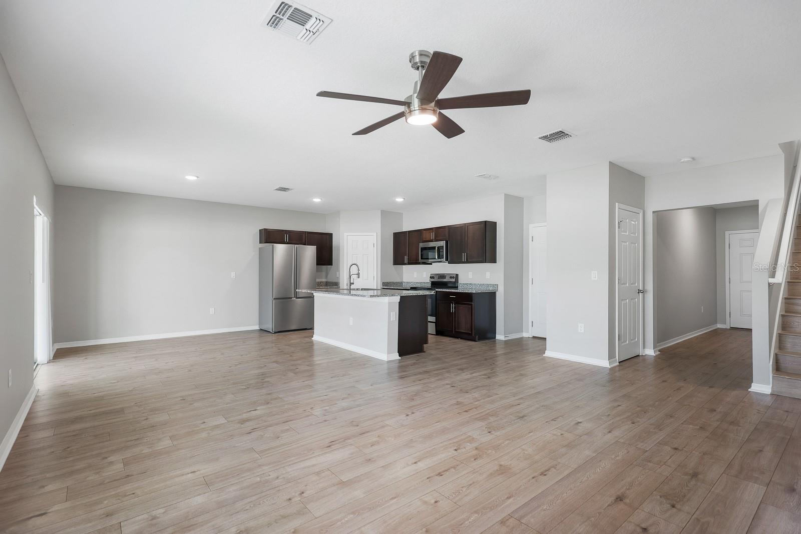 12894 French Market Dr Property Photo 6