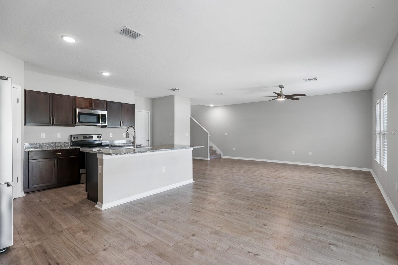 12894 French Market Dr Property Photo 8