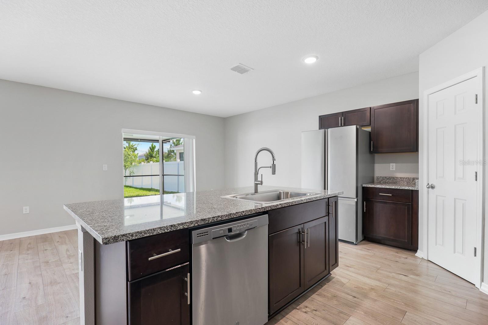 12894 French Market Dr Property Photo 11