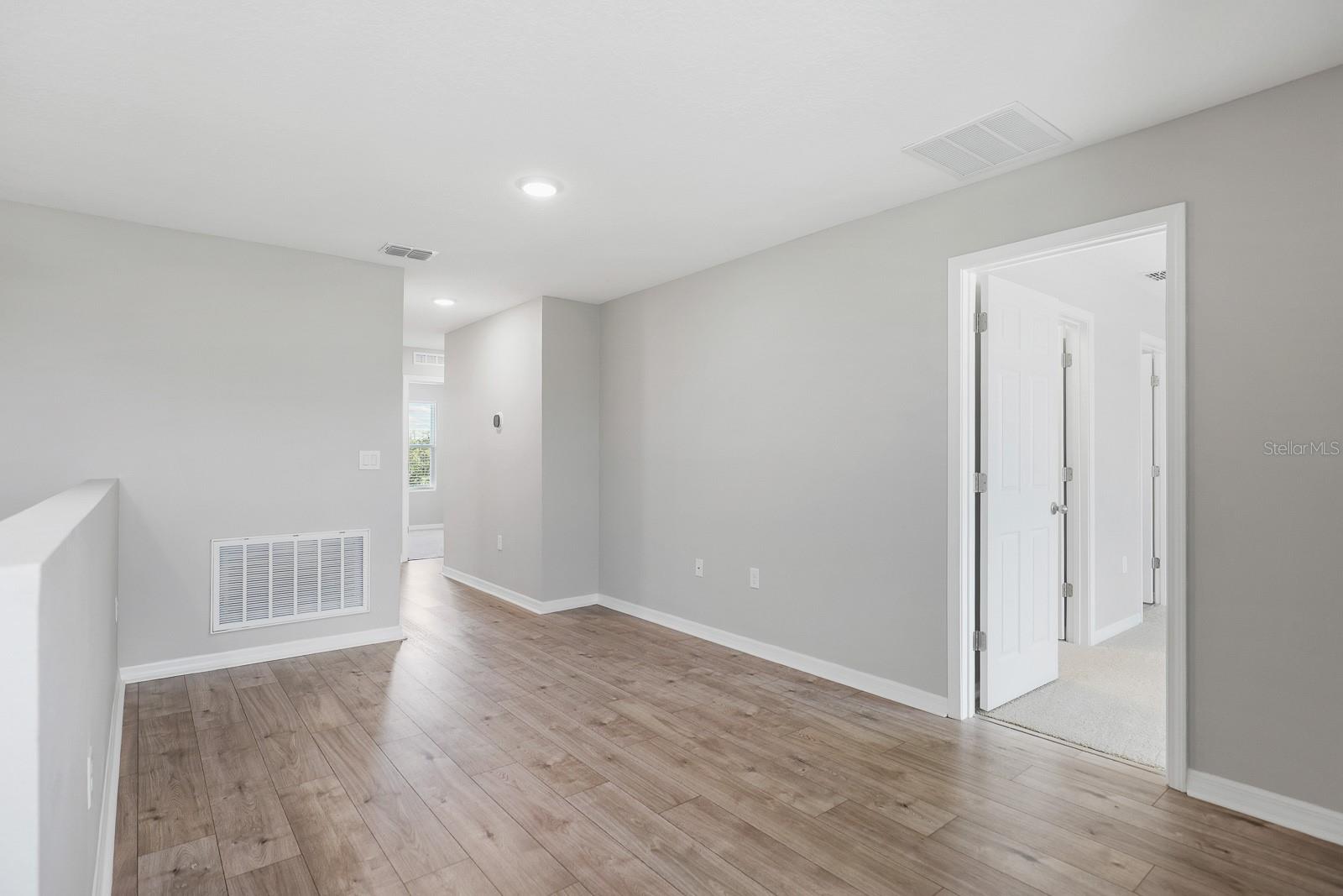 12894 French Market Dr Property Photo 16