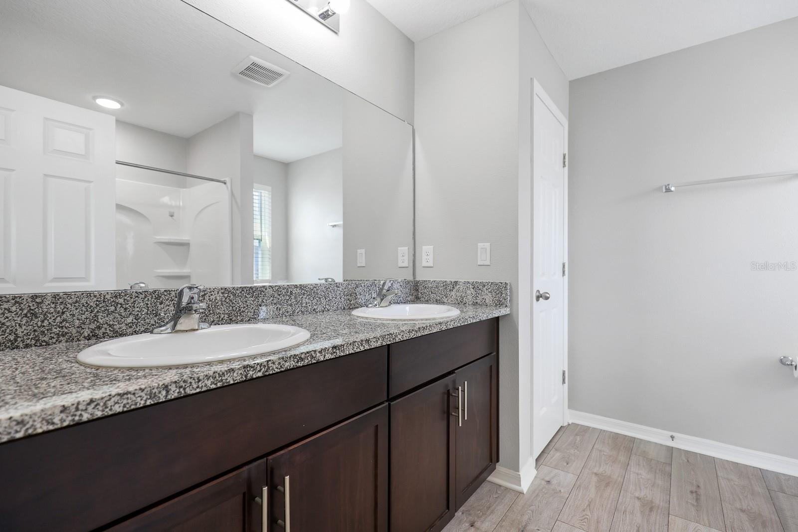 12894 French Market Dr Property Photo 21