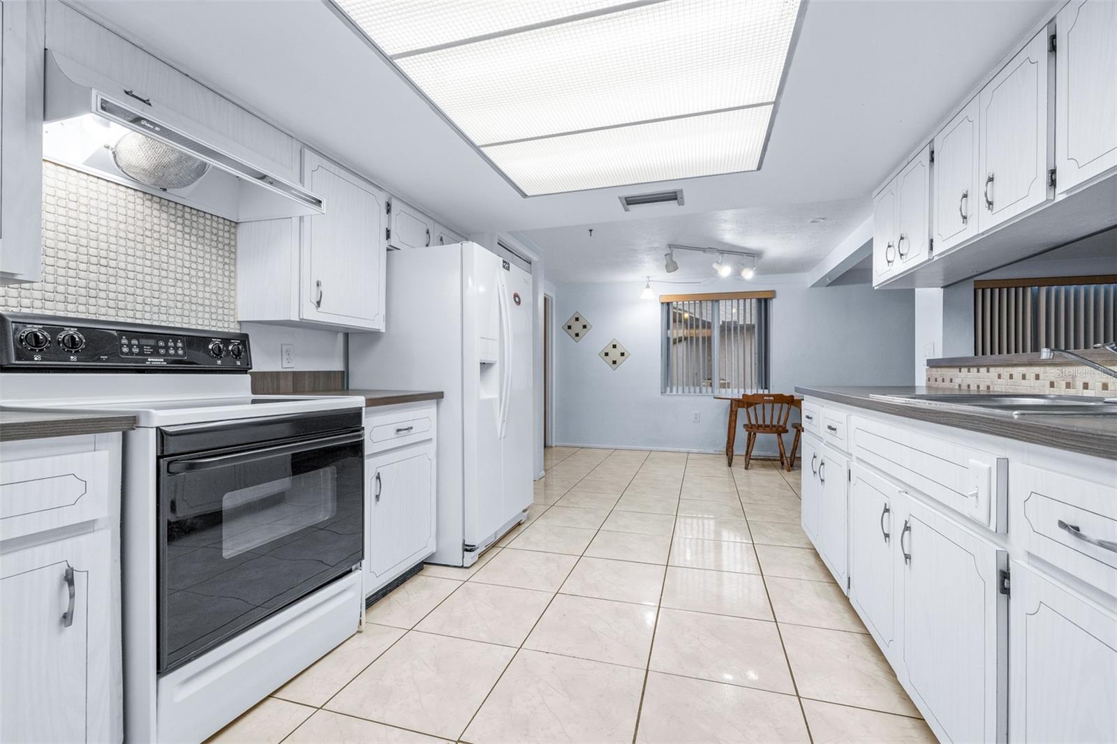4636 Ackerman St Property Photo 13
