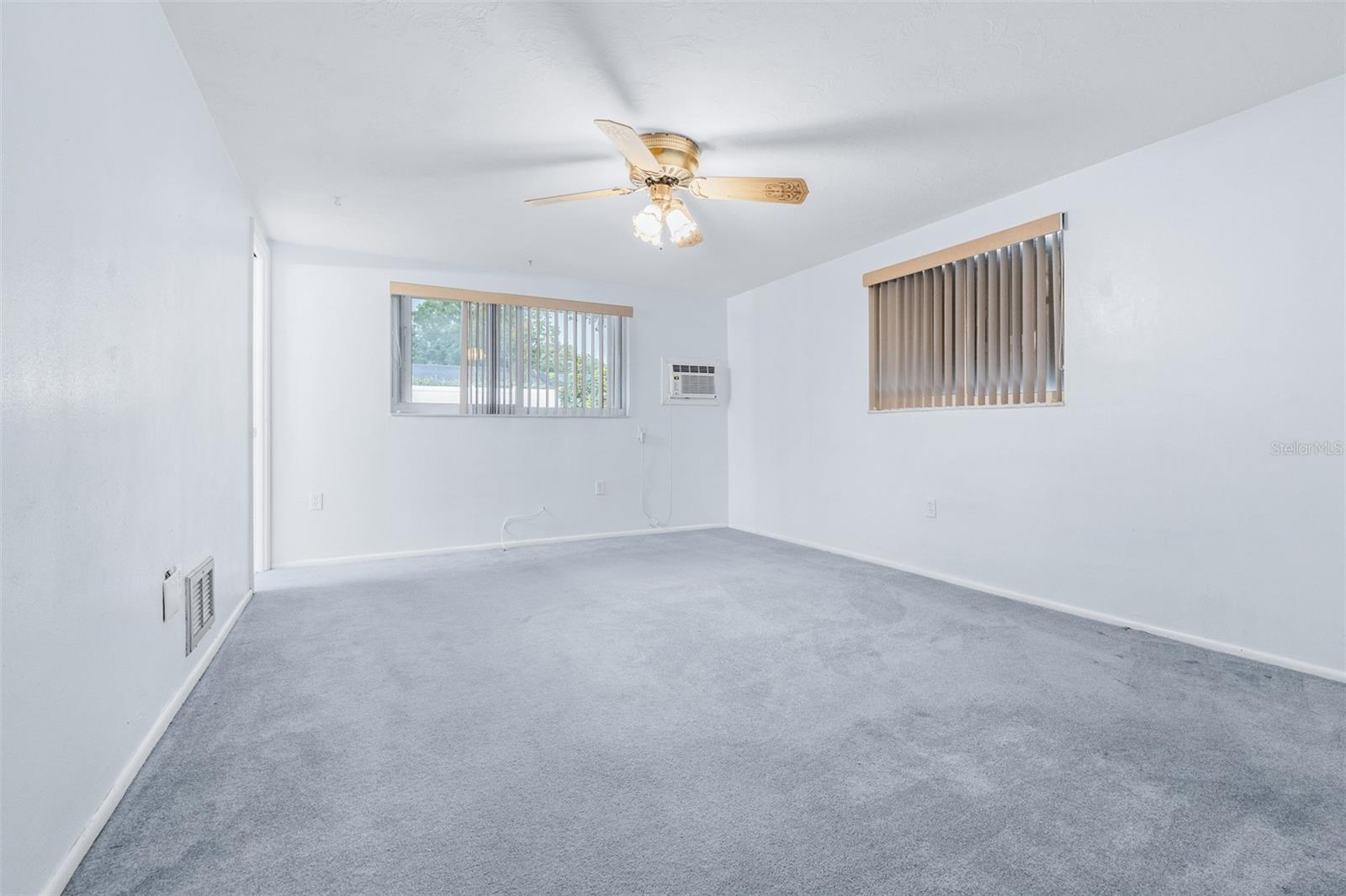 4636 Ackerman St Property Photo 21