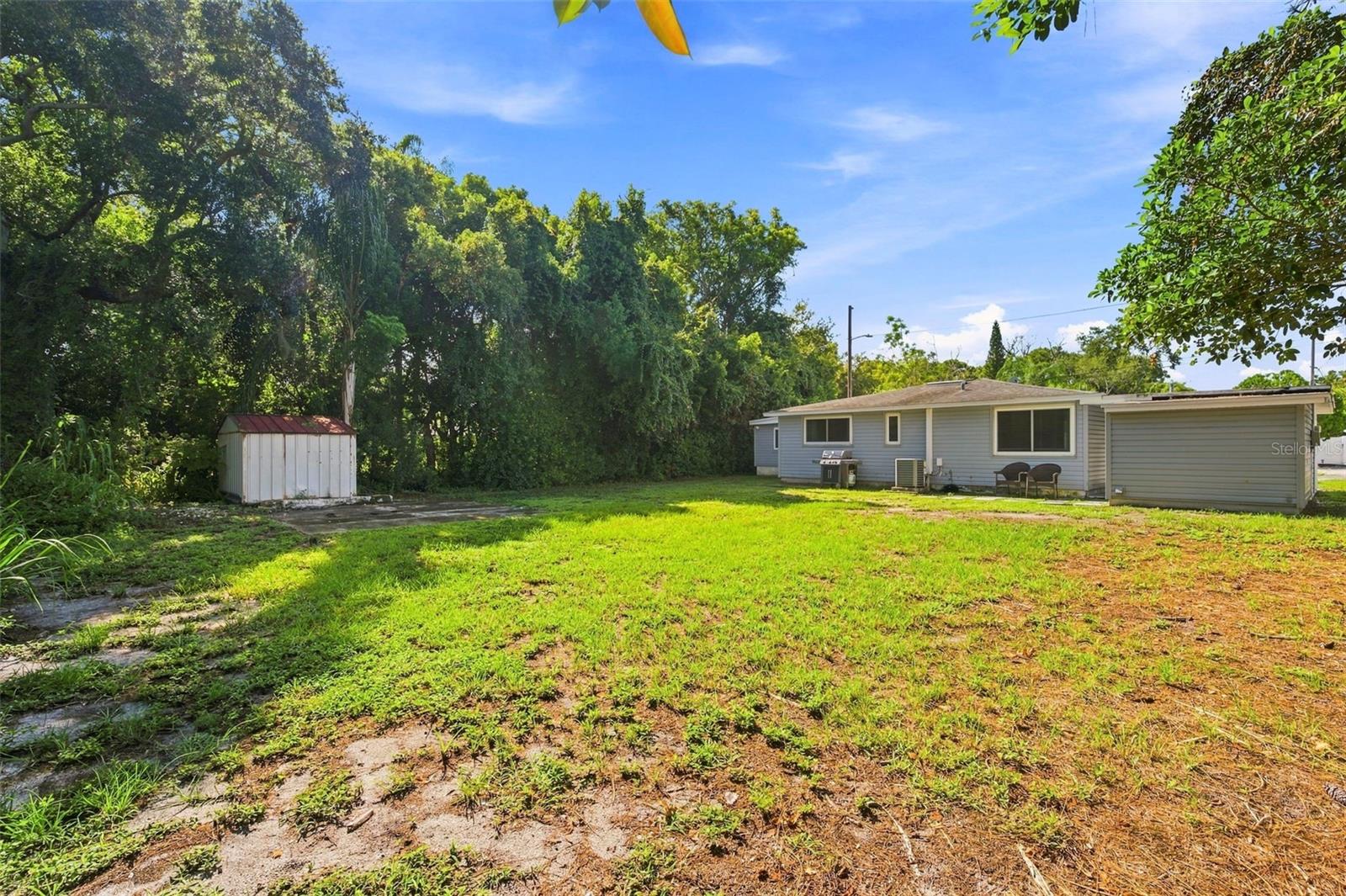 660 Dexter Dr Property Photo 26