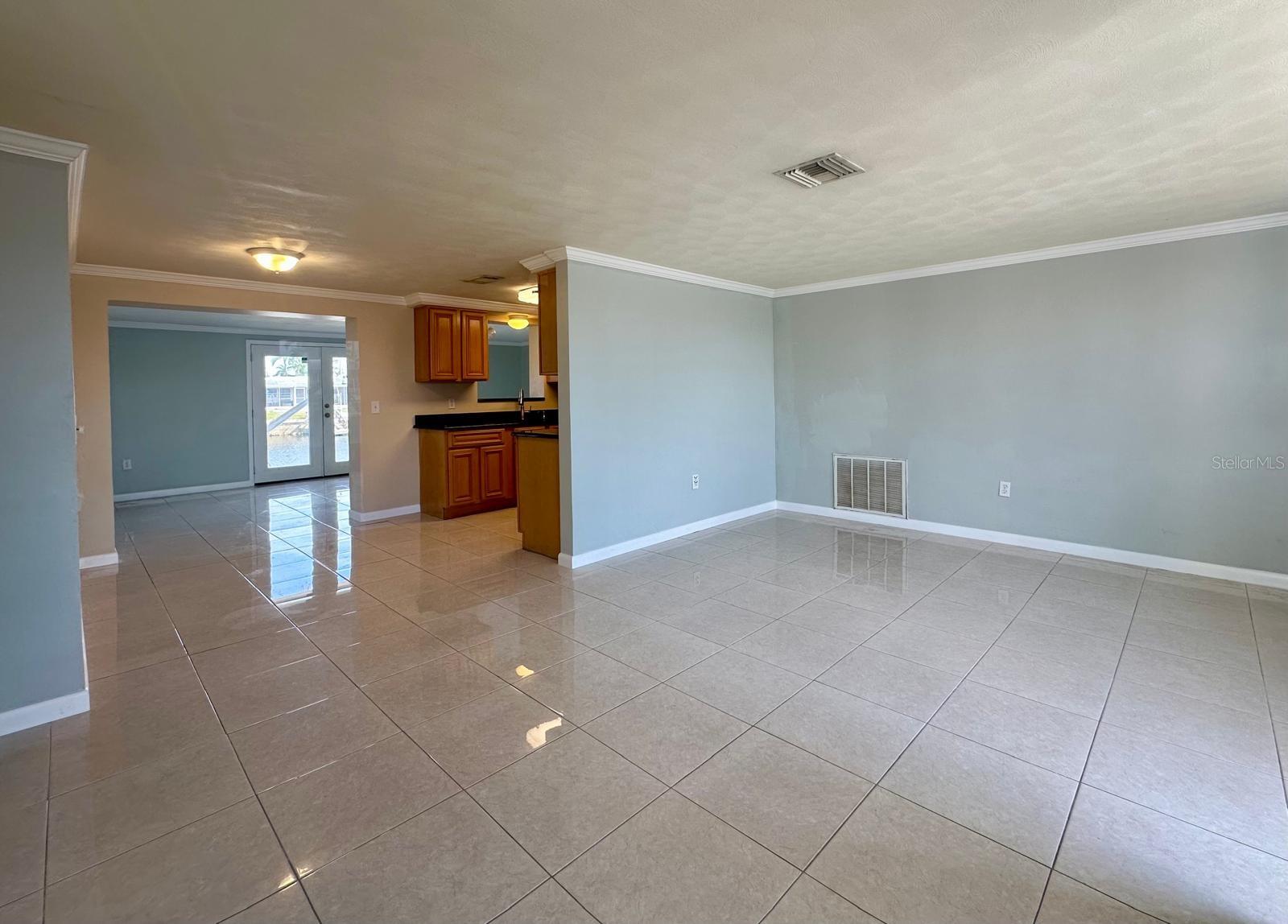 12812 4th Isle Property Photo 2