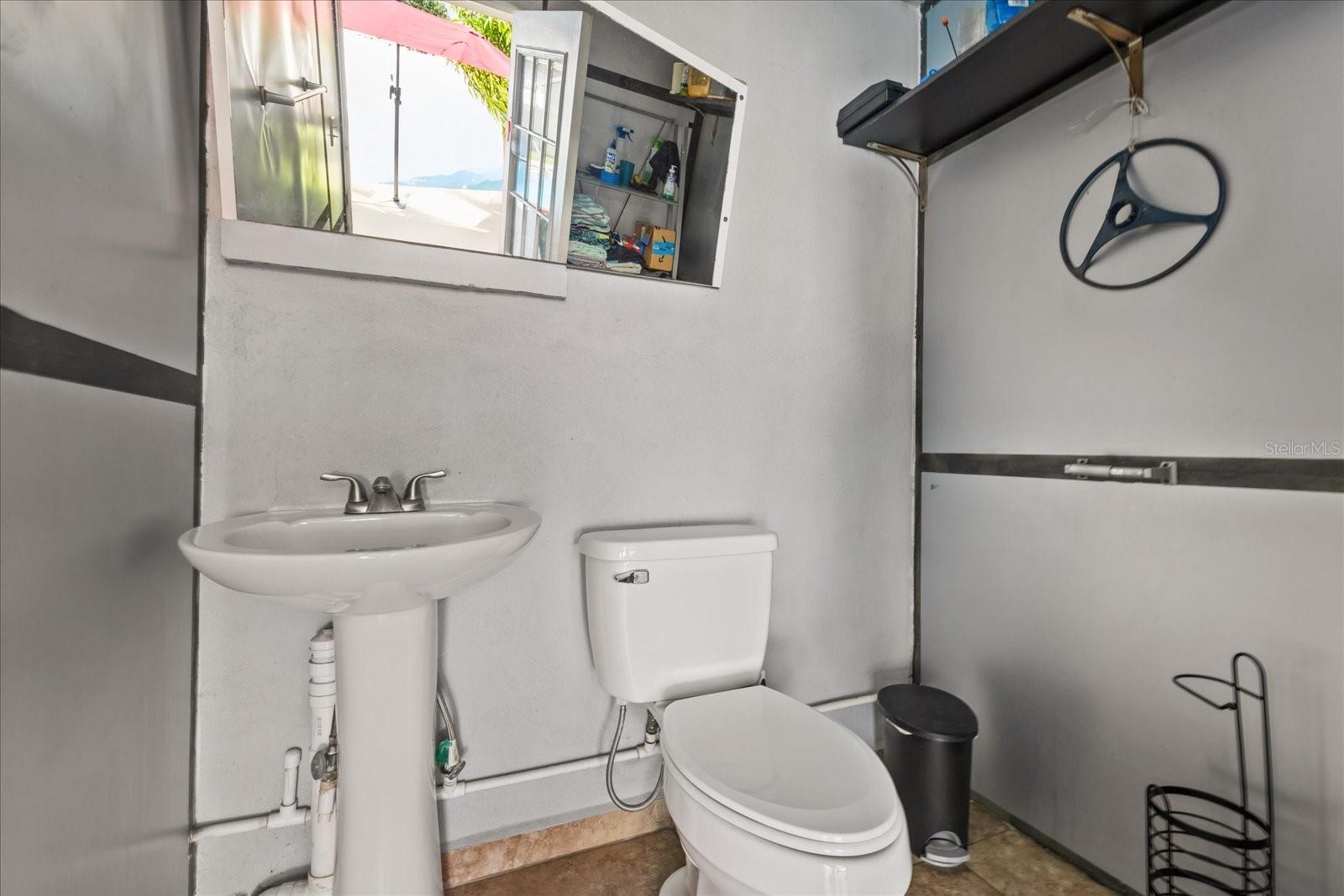 5809 N Hale Ave Property Photo 39