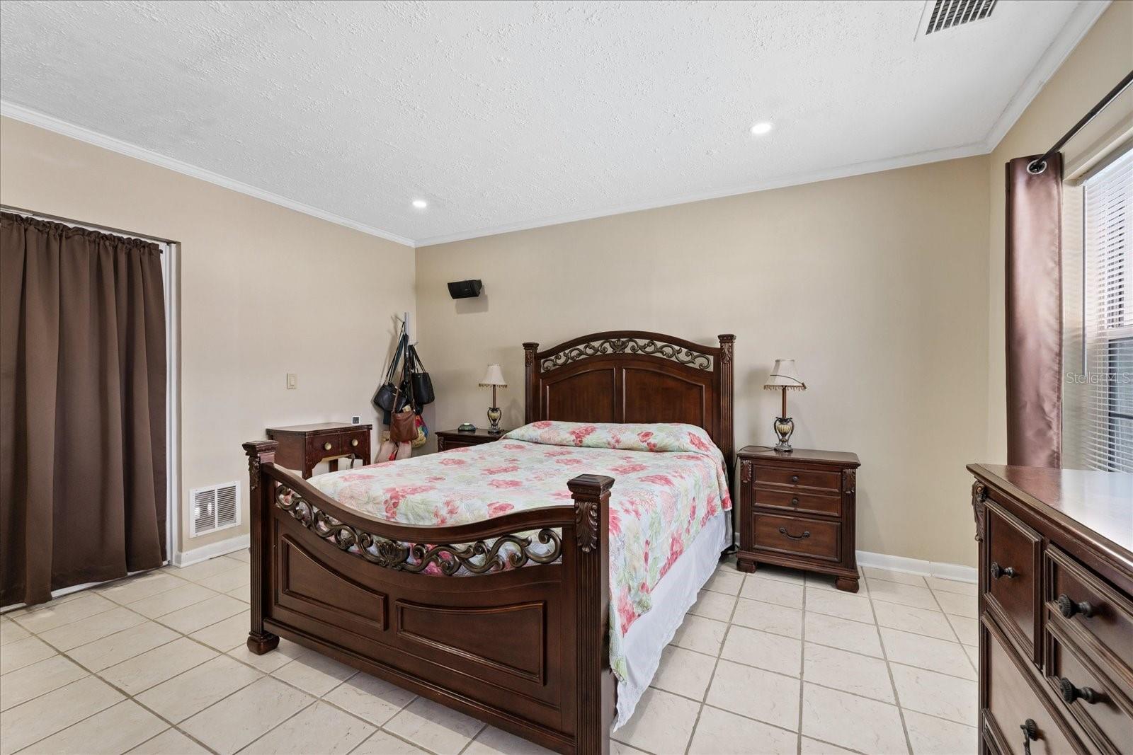5809 N Hale Ave Property Photo 55