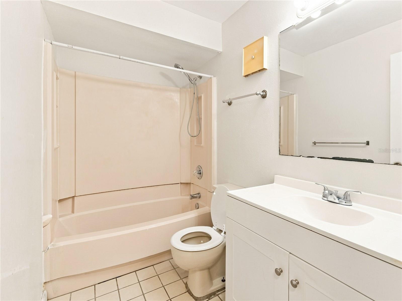 2452 Enterprise Rd #2001 Property Photo 12