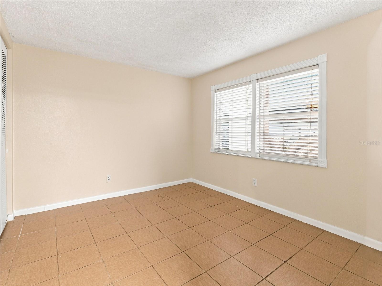 2452 Enterprise Rd #2001 Property Photo 13