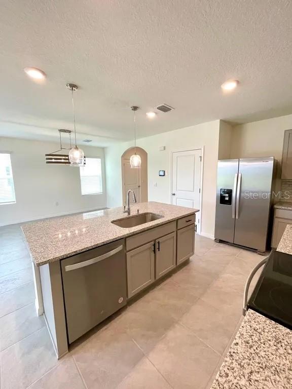 8358 Hardy Bay Loop Property Photo 5
