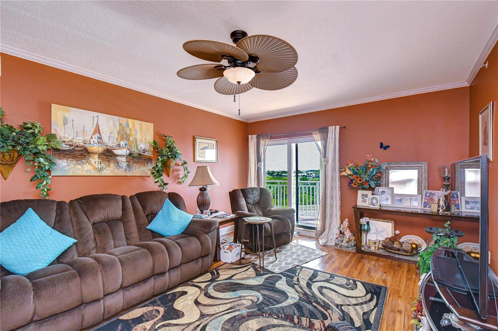 4516 Seagull Dr #318 Property Photo 11