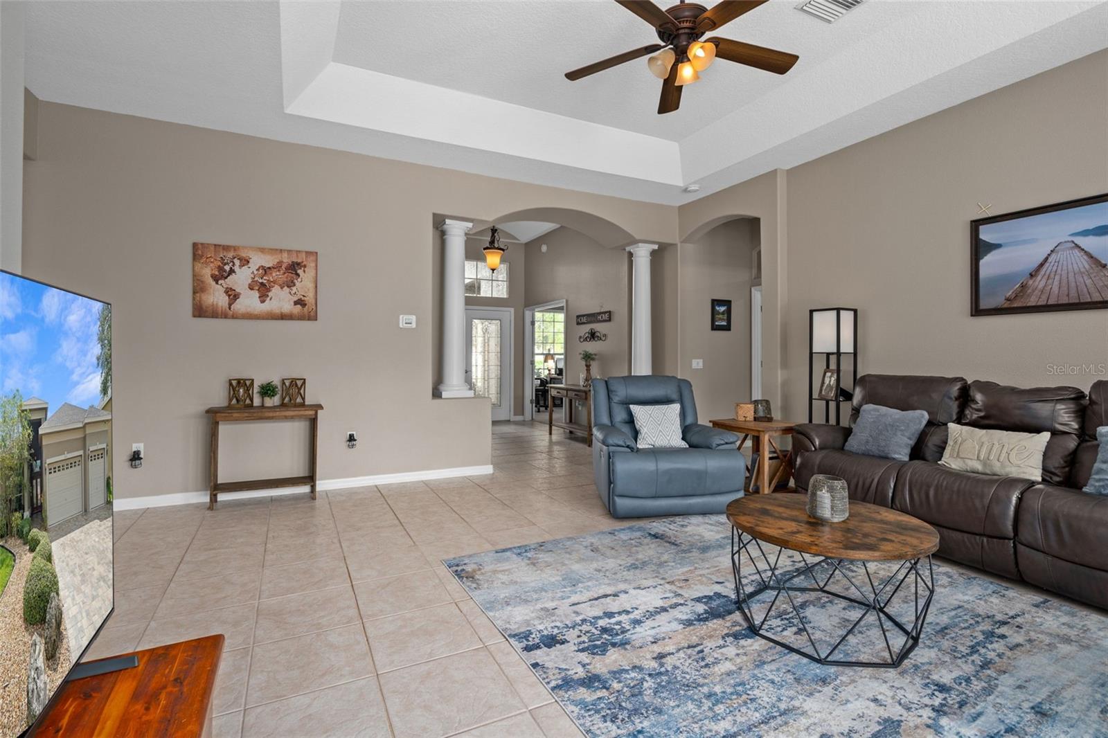2313 Edelweiss Loop Property Photo 10