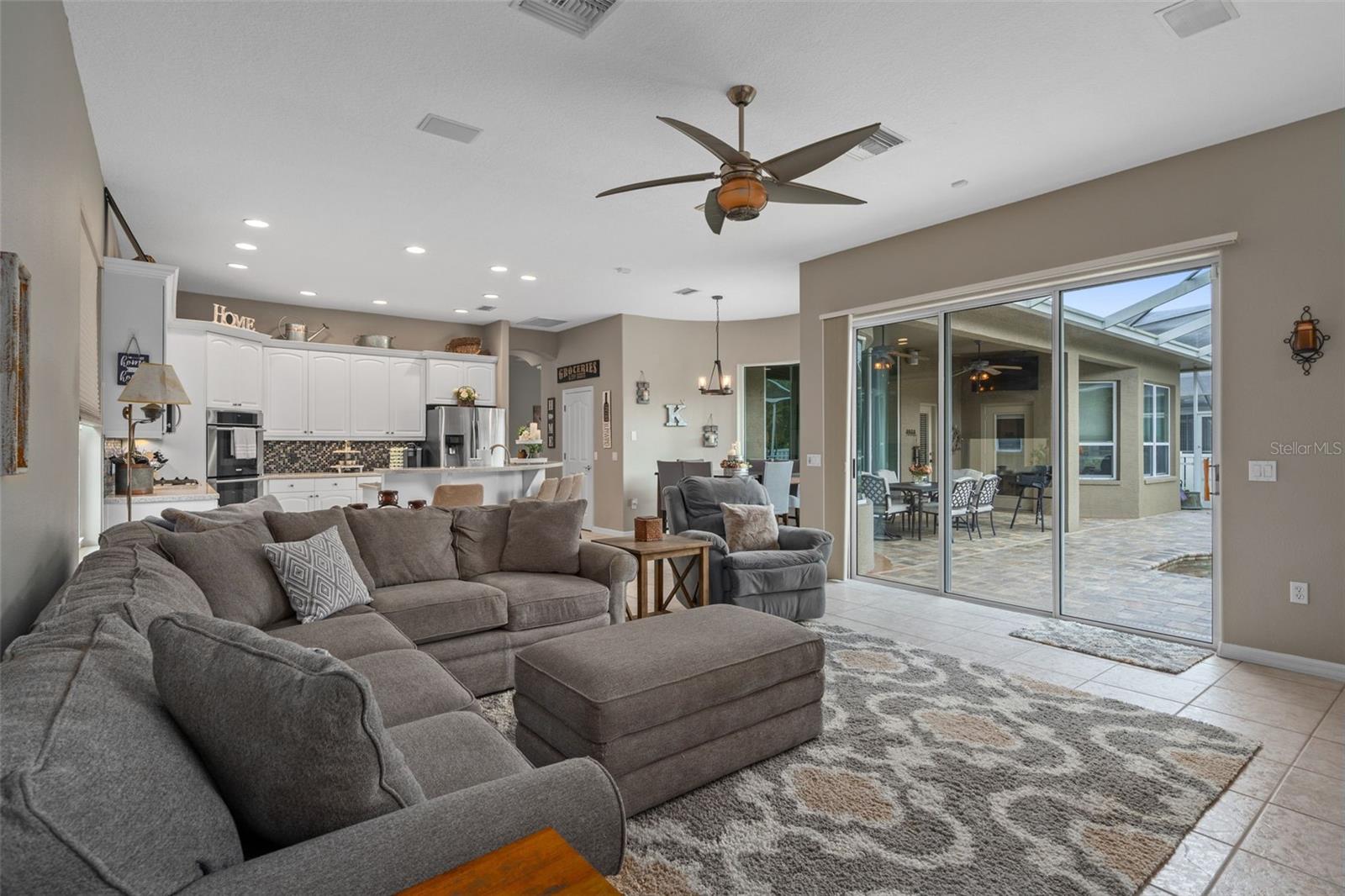 2313 Edelweiss Loop Property Photo 19