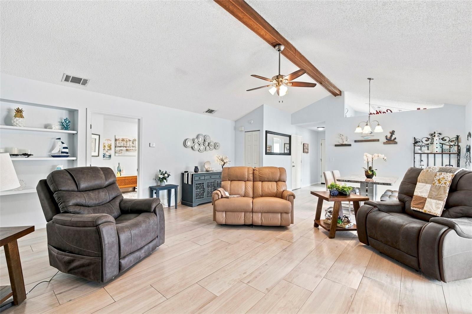 2234 Springflower Dr. Property Photo 23
