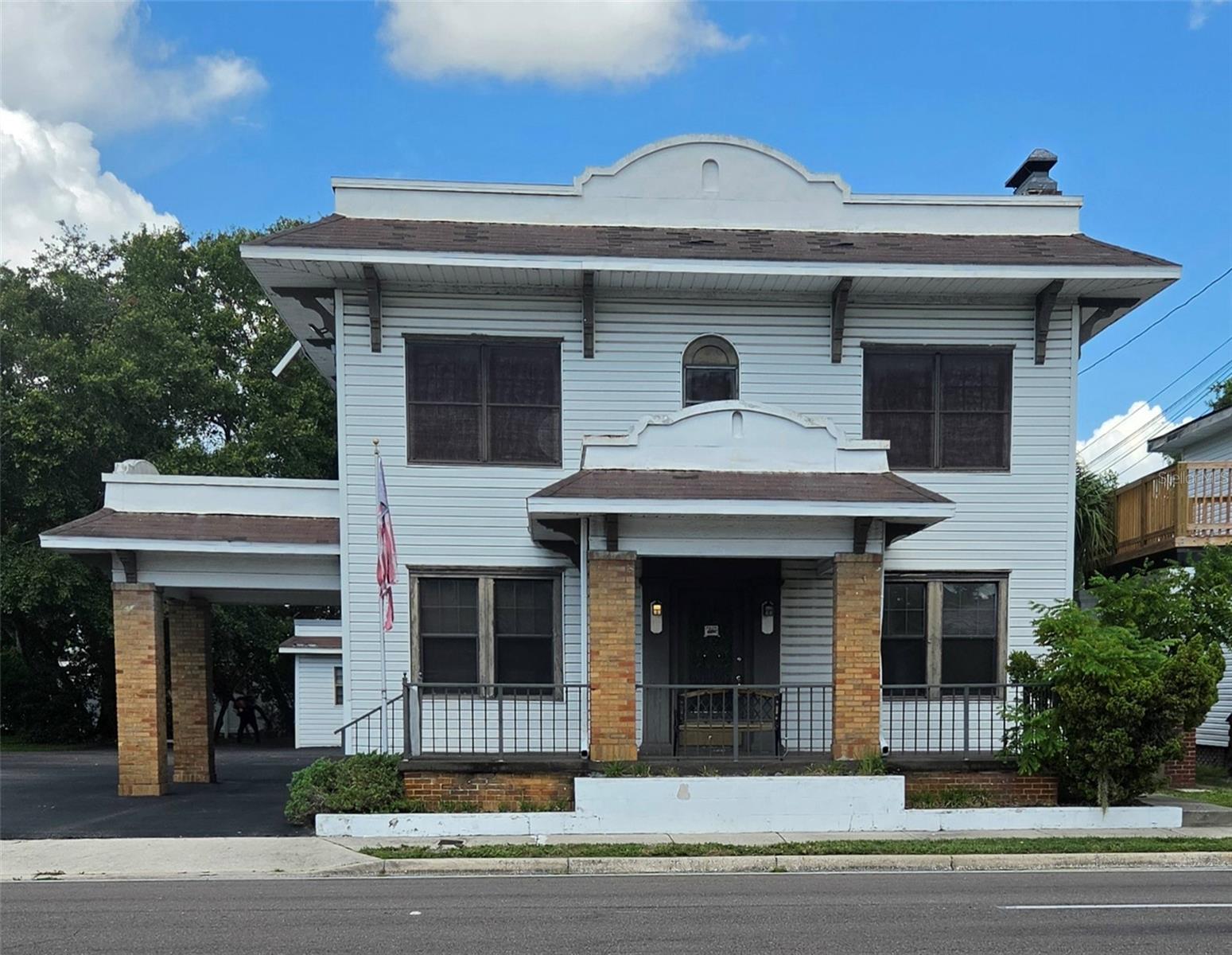 204 N MACDILL AVE