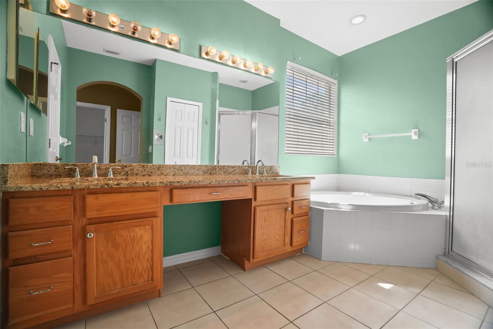 14020 Waterville Cir Property Photo 25