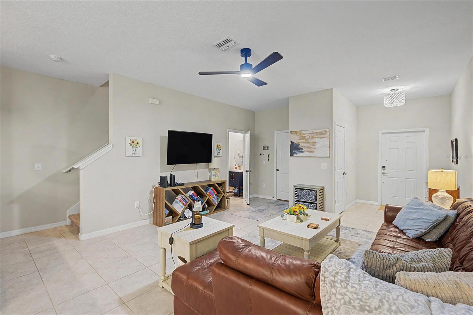 9706 Pembrooke Pines Dr Property Photo 16