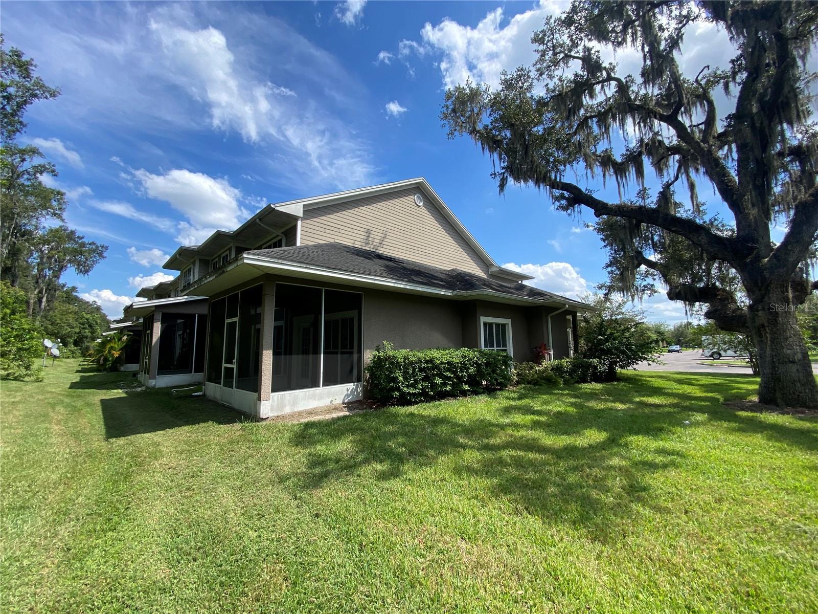 8202 Downpatrick Ct Property Photo 3