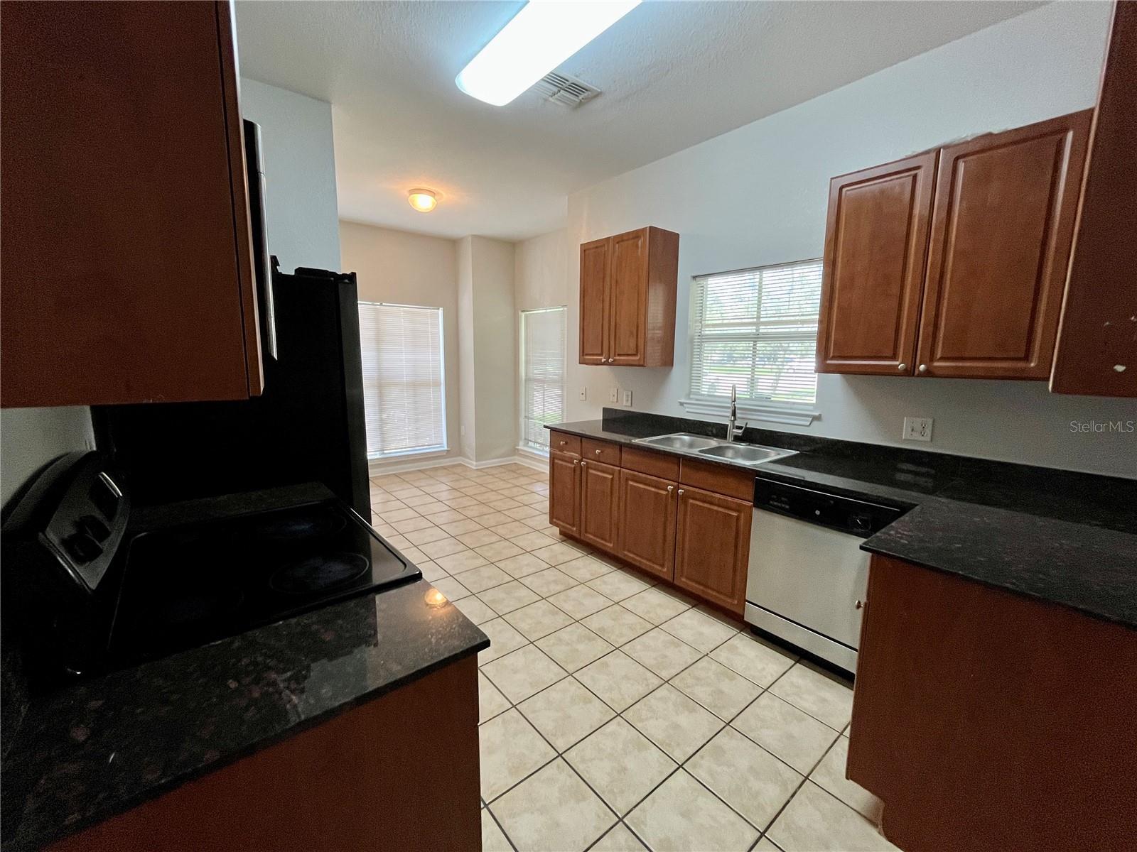 8202 Downpatrick Ct Property Photo 5