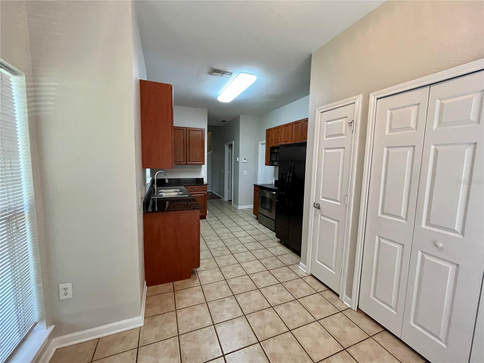 8202 Downpatrick Ct Property Photo 6