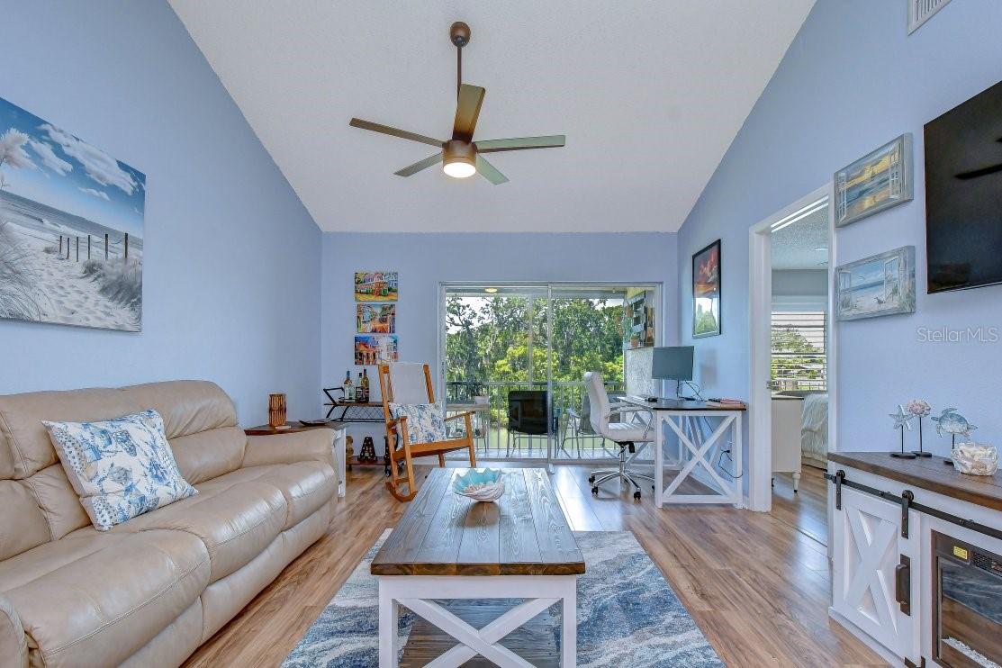4925 Myrtle Oak Dr #25 Property Photo 5