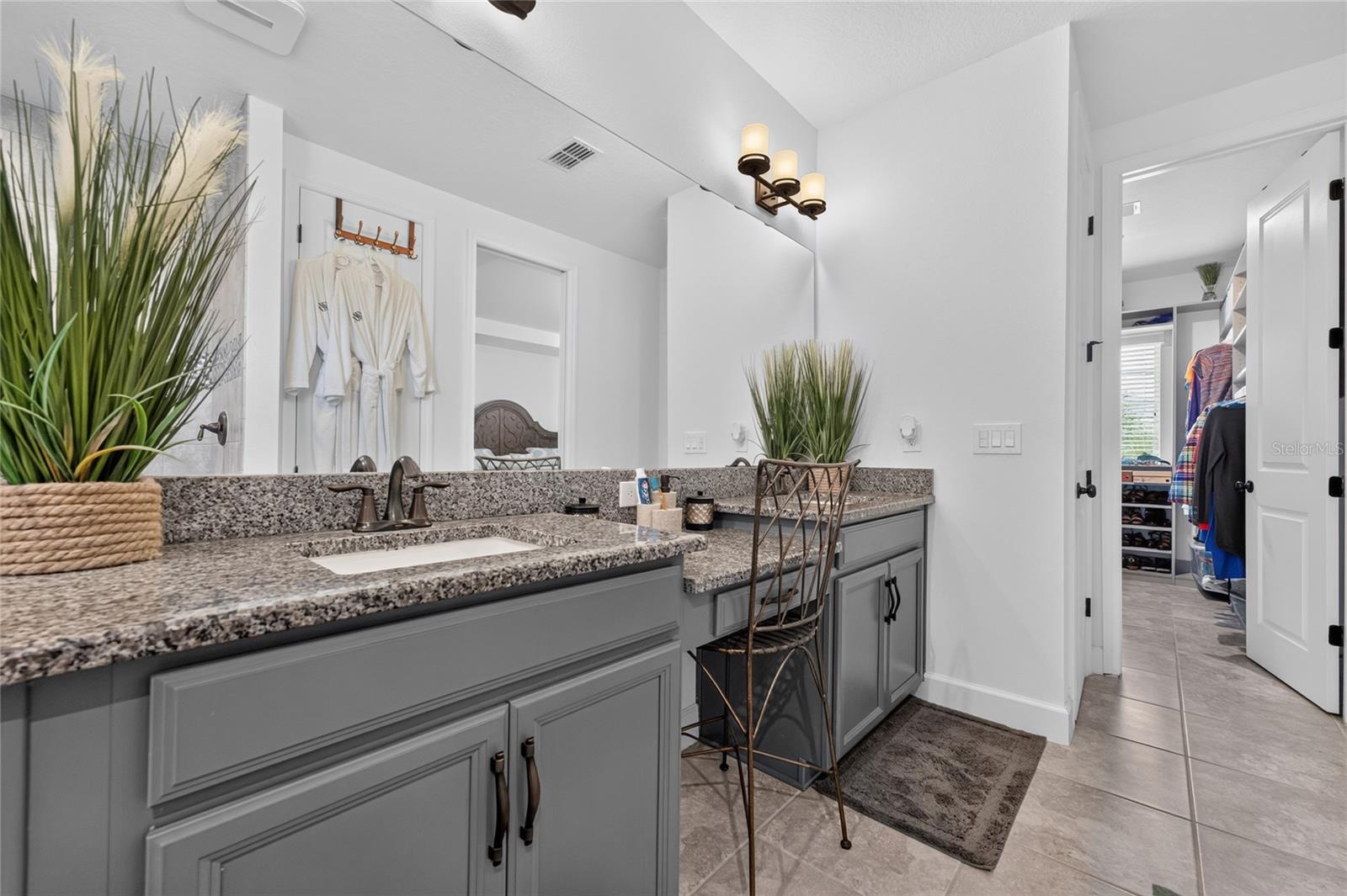 3963 Carrick Bend Dr Property Photo 38
