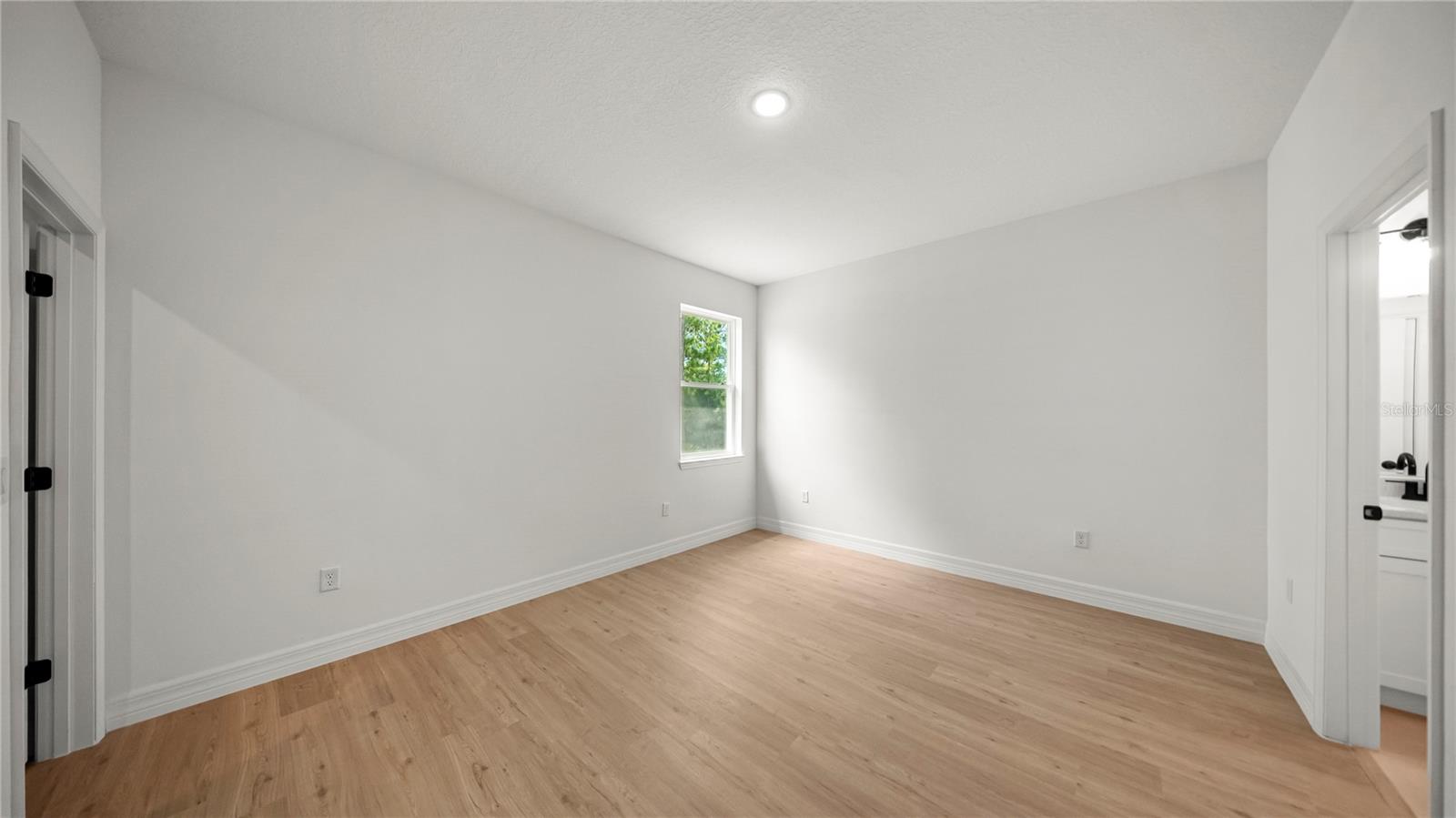 11128 N G Martinelli Property Photo 21