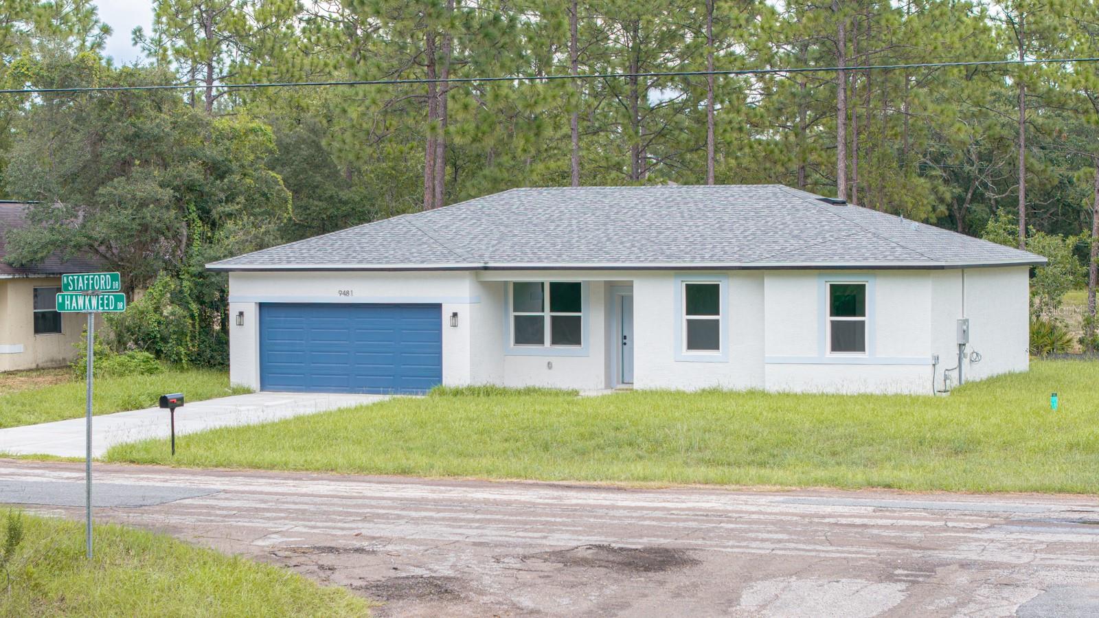 9481 N Stafford Dr Property Photo 1
