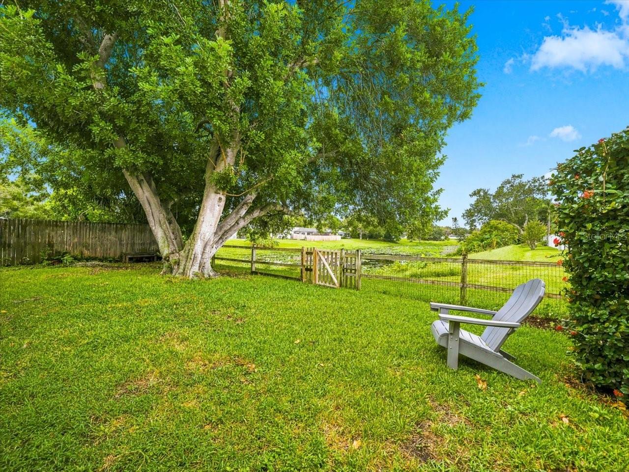 7024 124th Ter Property Photo 7