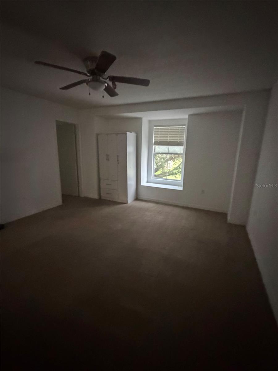4533 Limerick Dr Property Photo 4