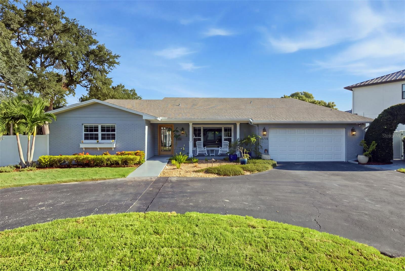 10715 Carrollwood Dr Property Photo 1