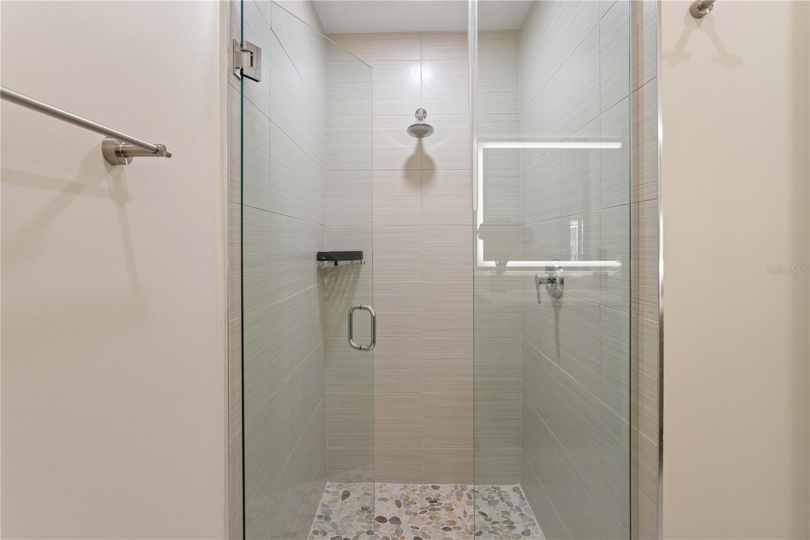 3207 W Paul Ave Property Photo 29