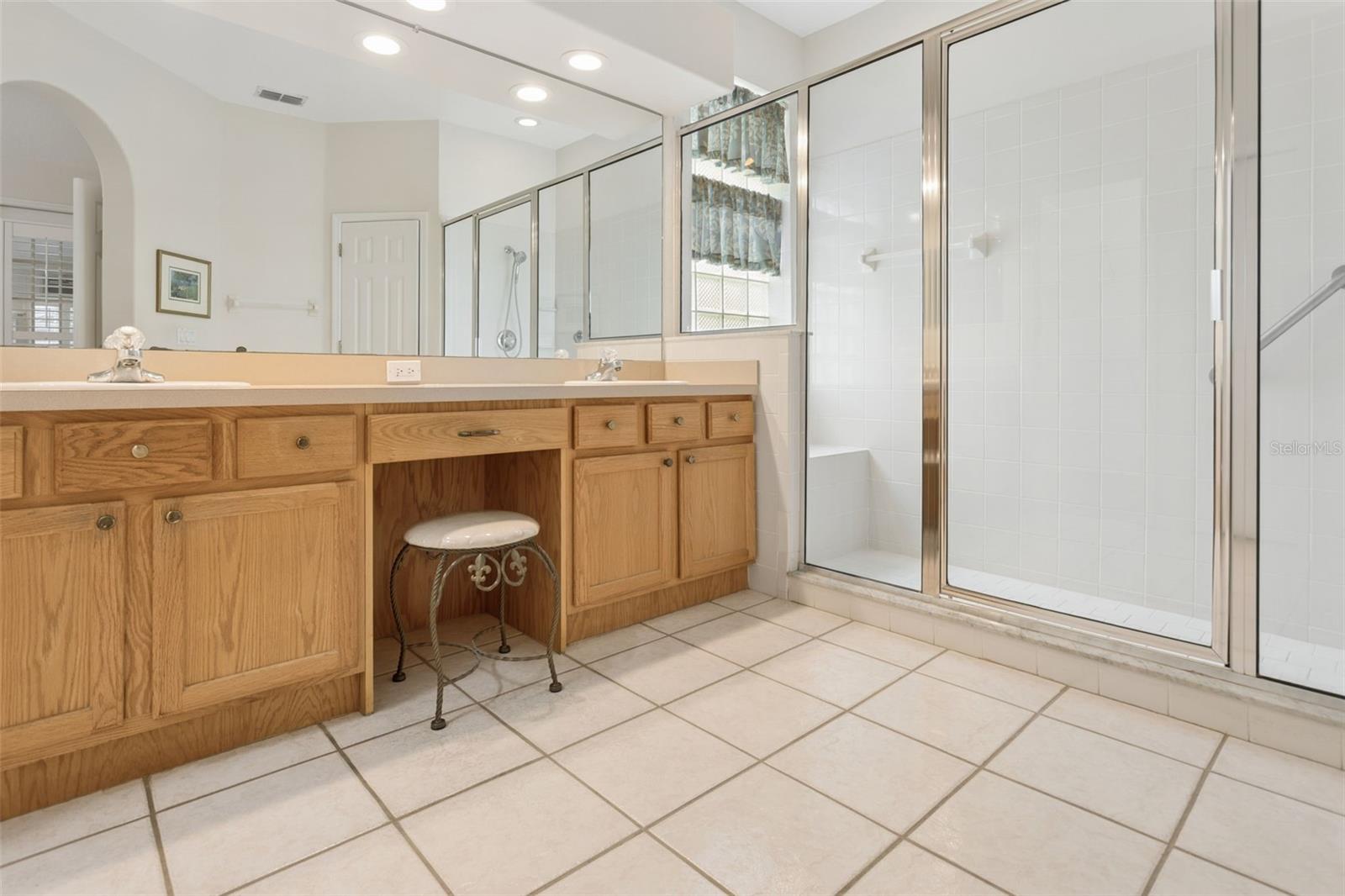9703 Hidden Cove Ct Property Photo 19