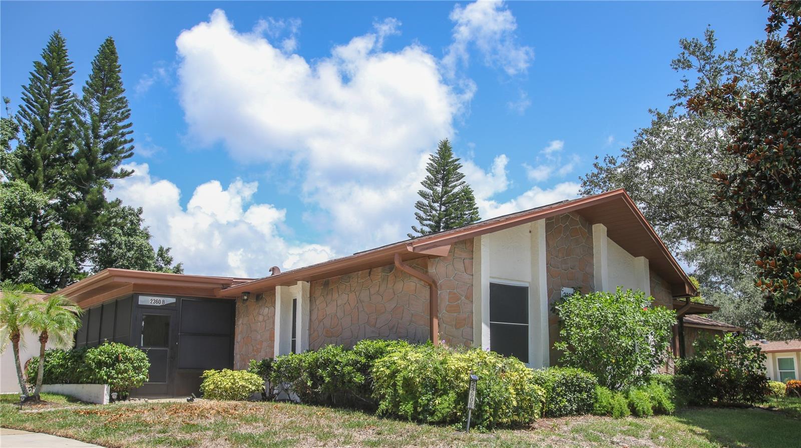 2360 Shelly Dr #b Property Photo 1
