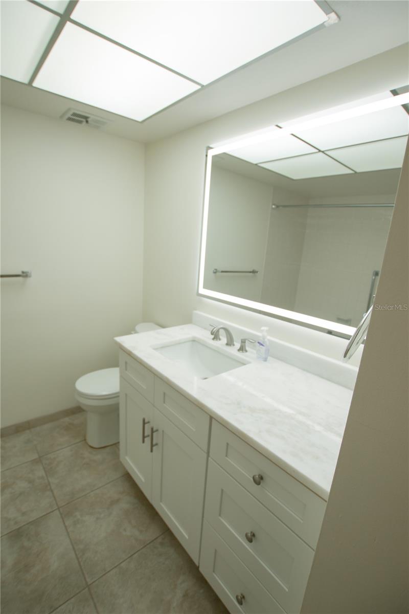 2360 Shelly Dr #b Property Photo 32