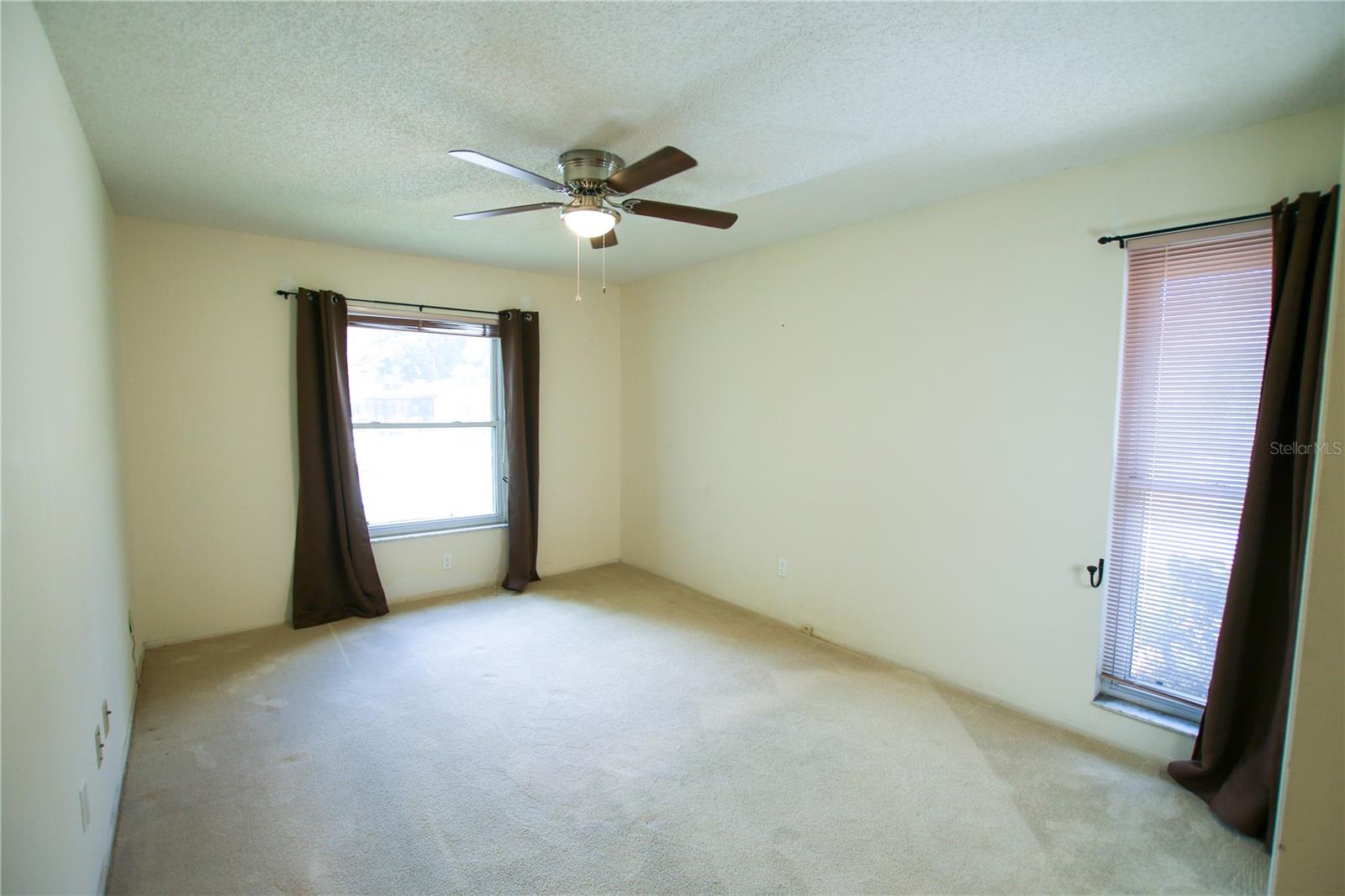 2360 Shelly Dr #b Property Photo 42