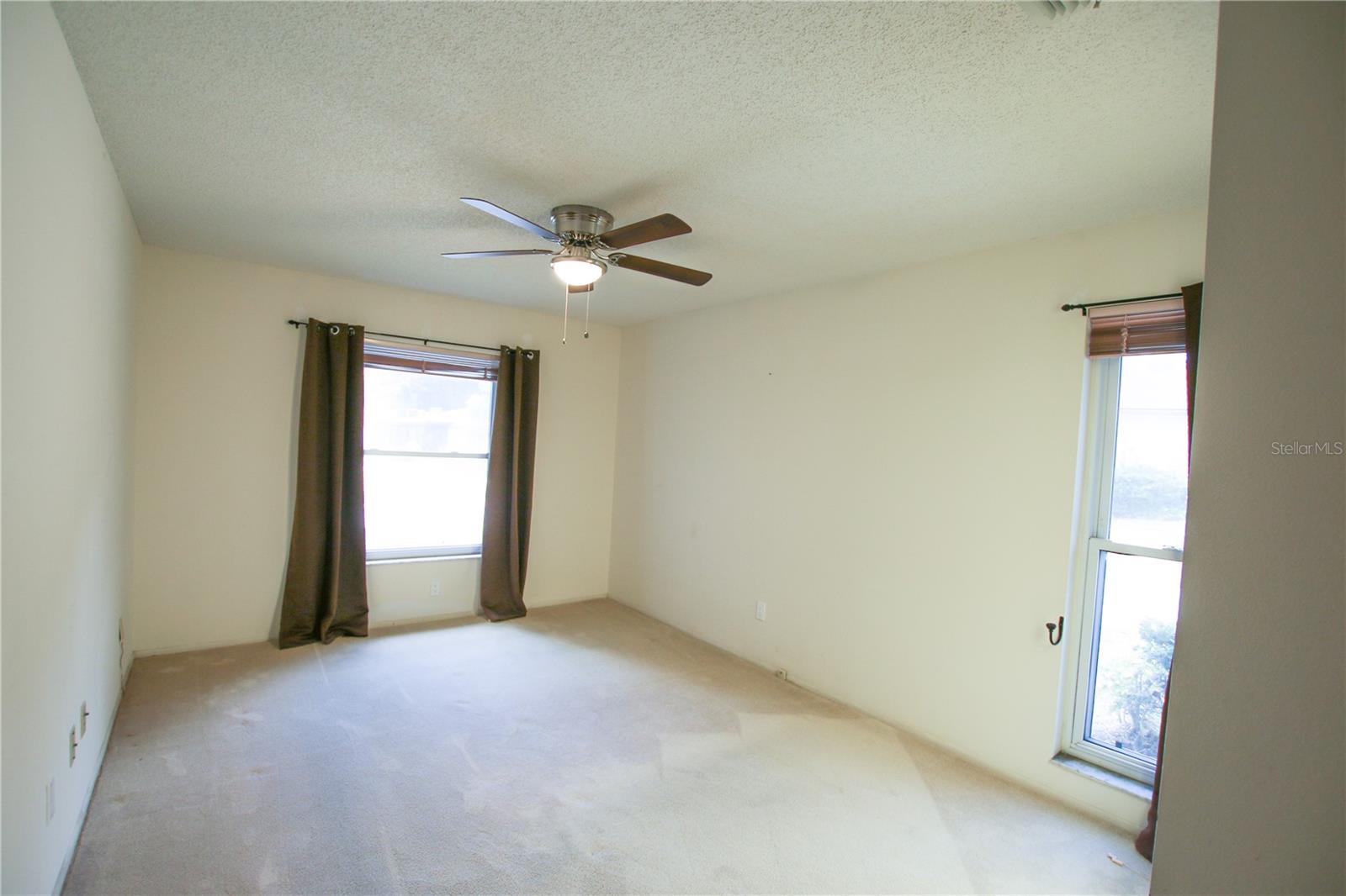 2360 Shelly Dr #b Property Photo 43