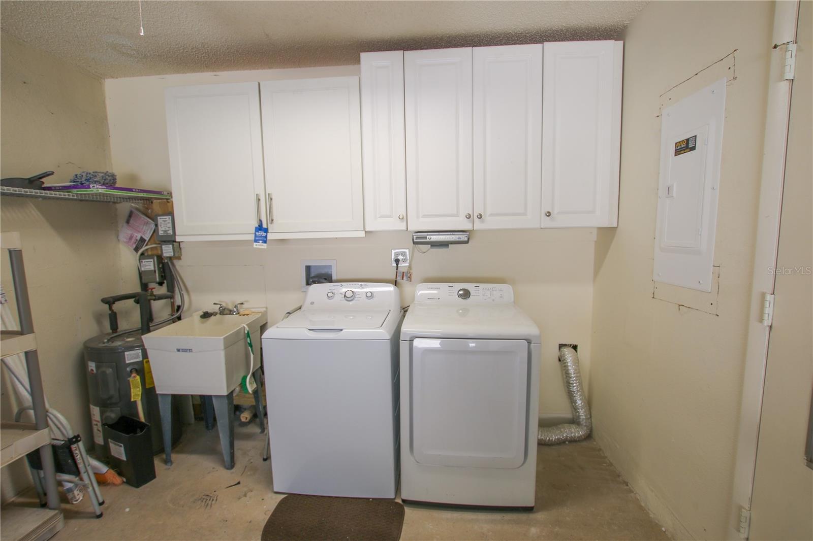 2360 Shelly Dr #b Property Photo 51