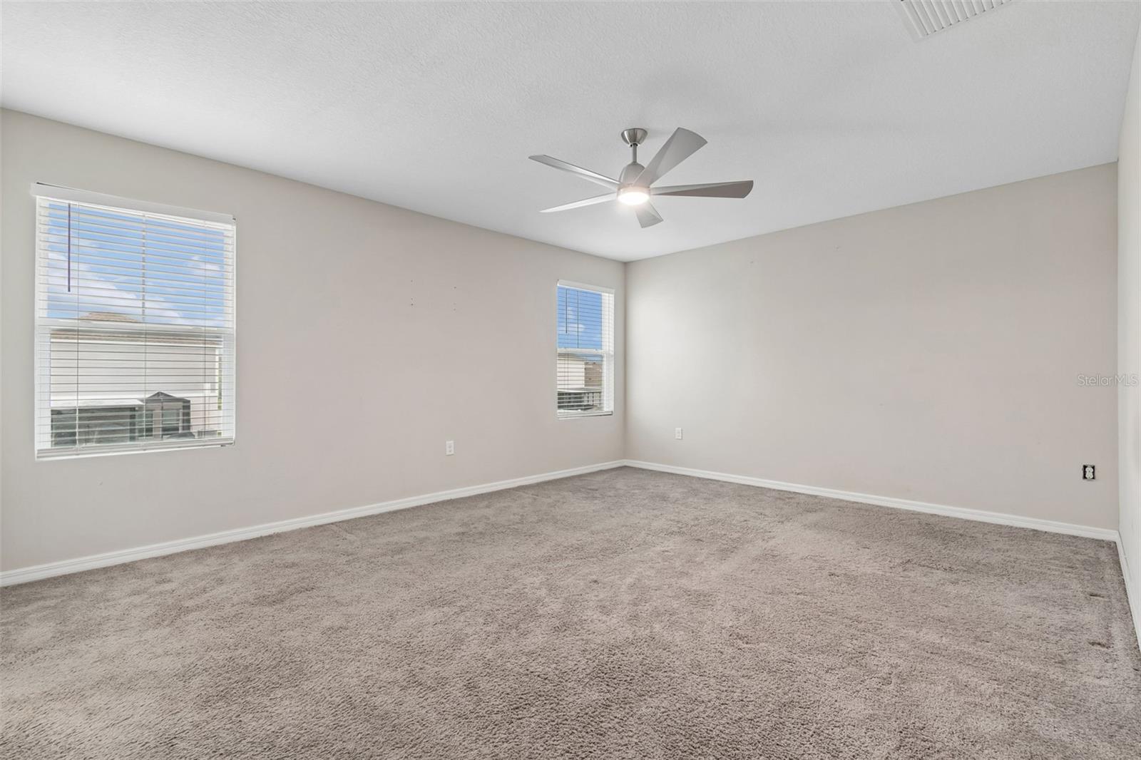 13113 Fruitville Way Property Photo 23