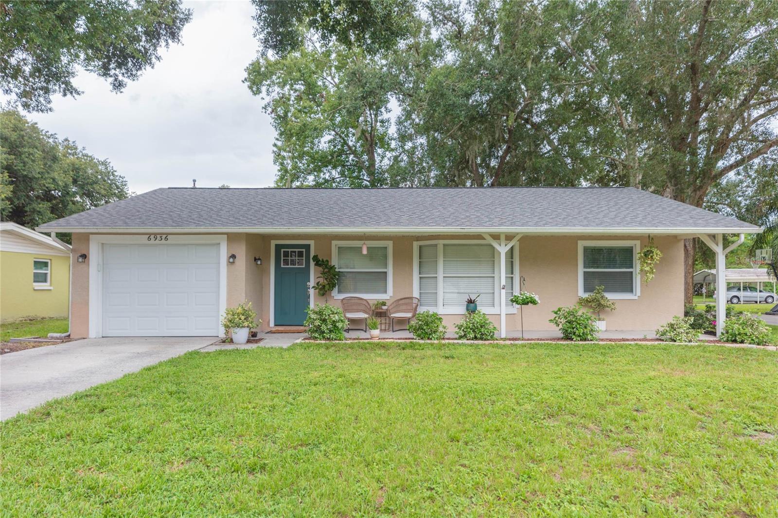 6936 Coleus Ct Property Photo 1