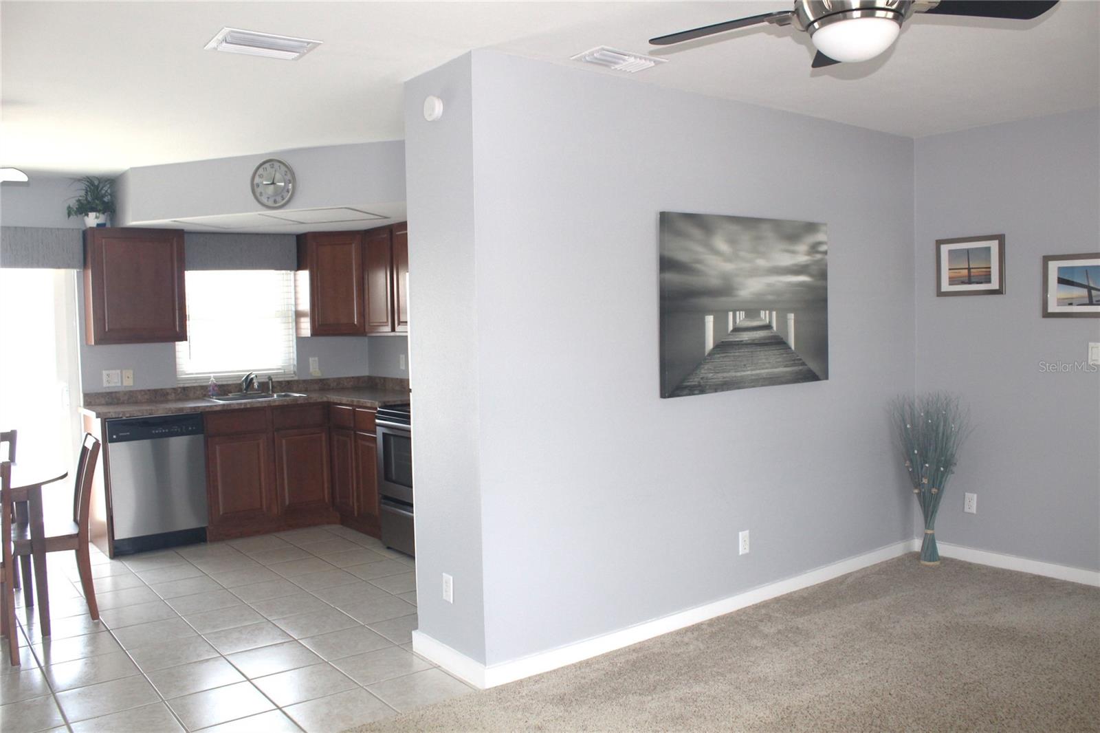 12400 Park Blvd #206 Property Photo 2