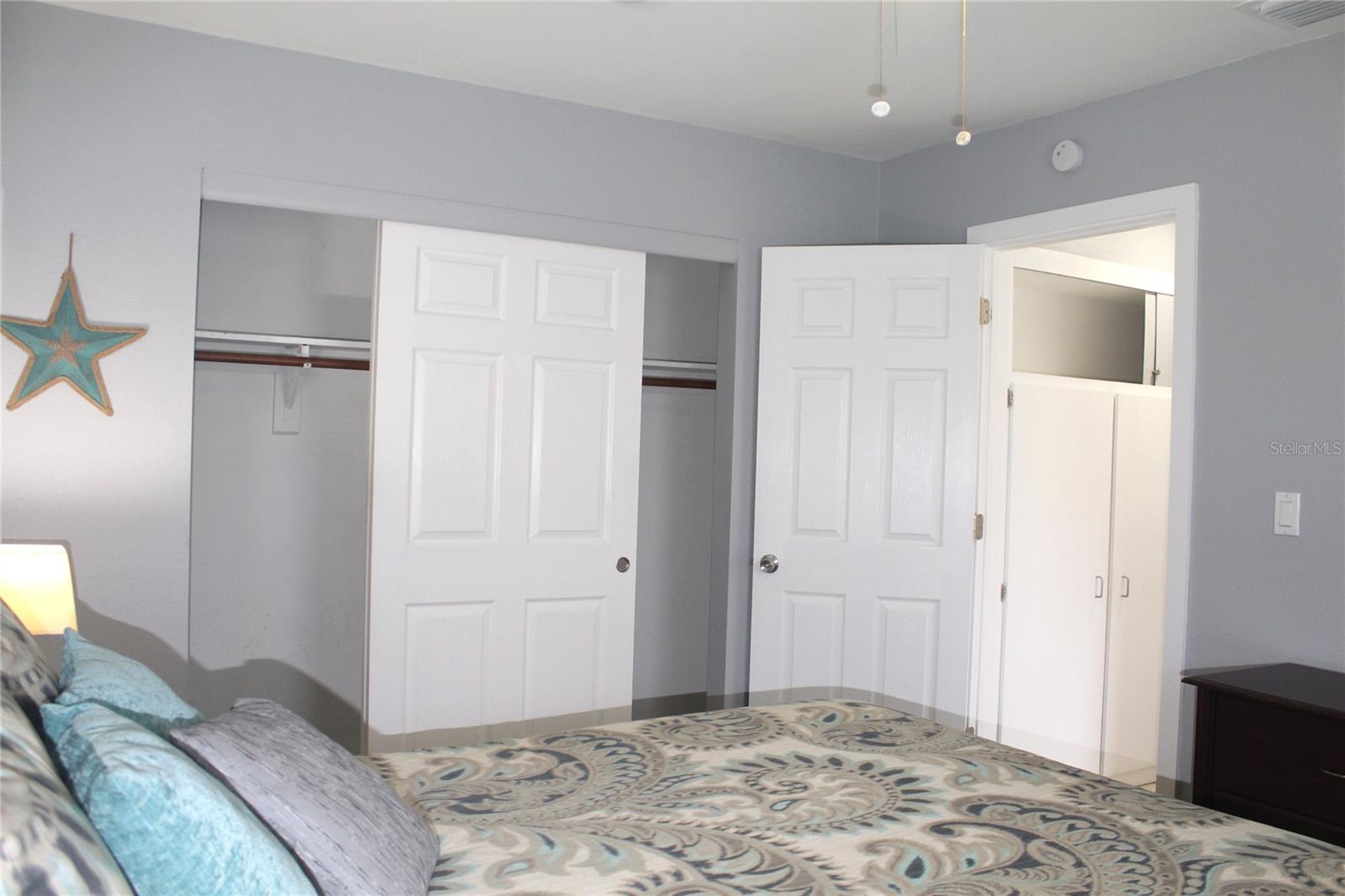 12400 Park Blvd #206 Property Photo 7