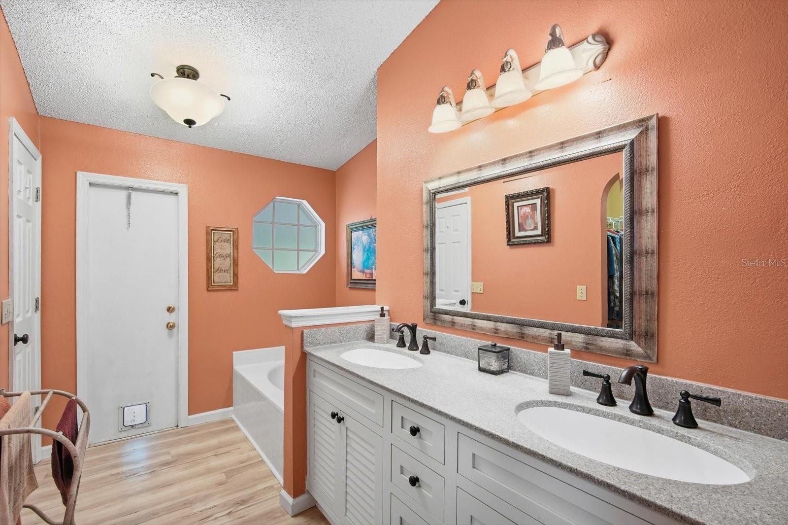 809 Rocky Mountain Ct Property Photo 11