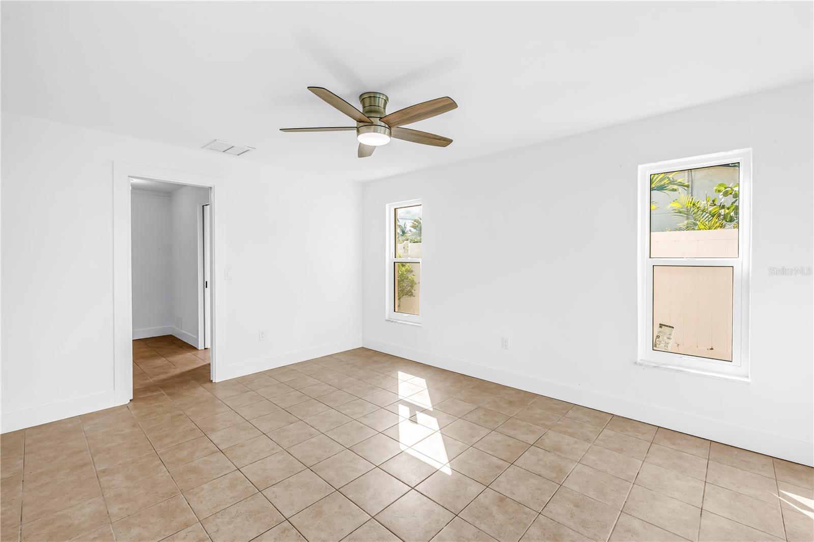 2053 Dolphin Blvd S Property Photo 12