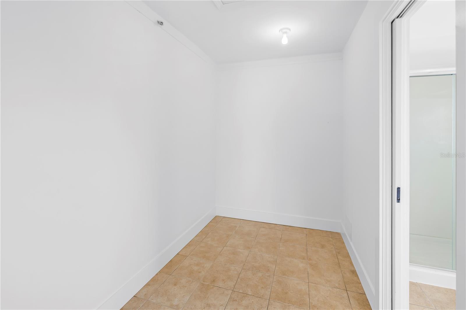 2053 Dolphin Blvd S Property Photo 14