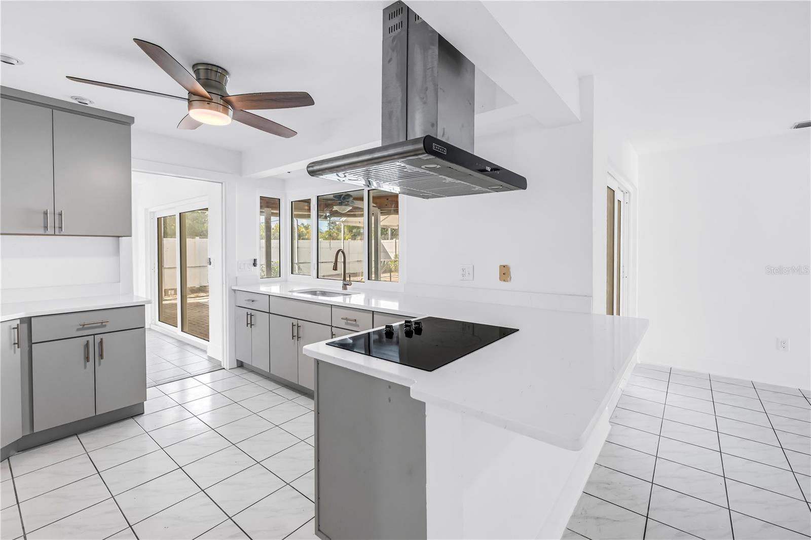 2053 Dolphin Blvd S Property Photo 23