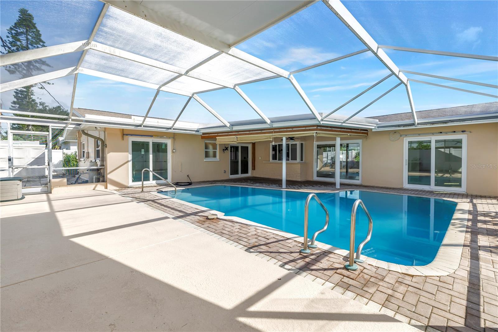 2053 Dolphin Blvd S Property Photo 45