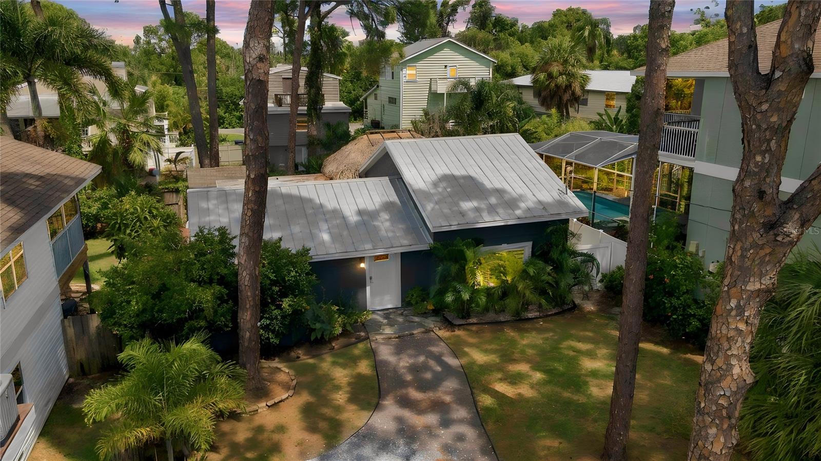 839 Florida Ave Property Photo 1