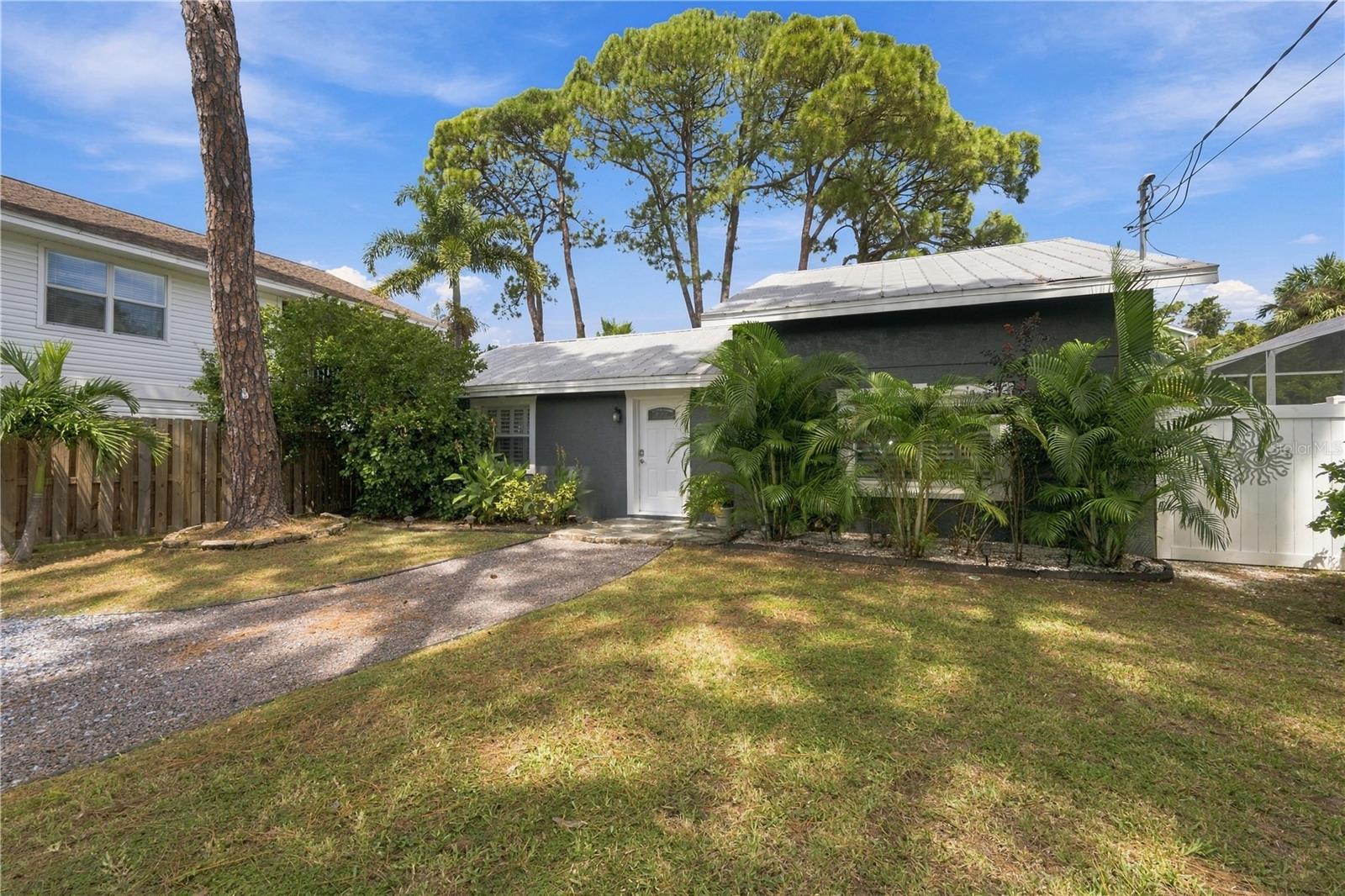 839 Florida Ave Property Photo 59
