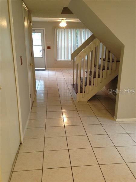 8525 J R Manor Dr Property Photo 3